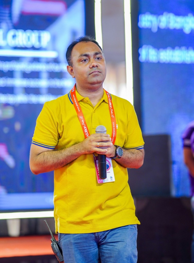 Sakif Ahmed as organizer on stage